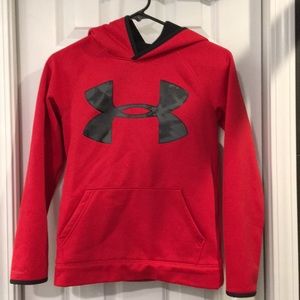 Under Armour Boy’s Hoodie Medium GUC